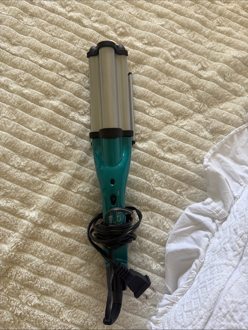 Teal Ceramic Triple Barrel Hair Waver
